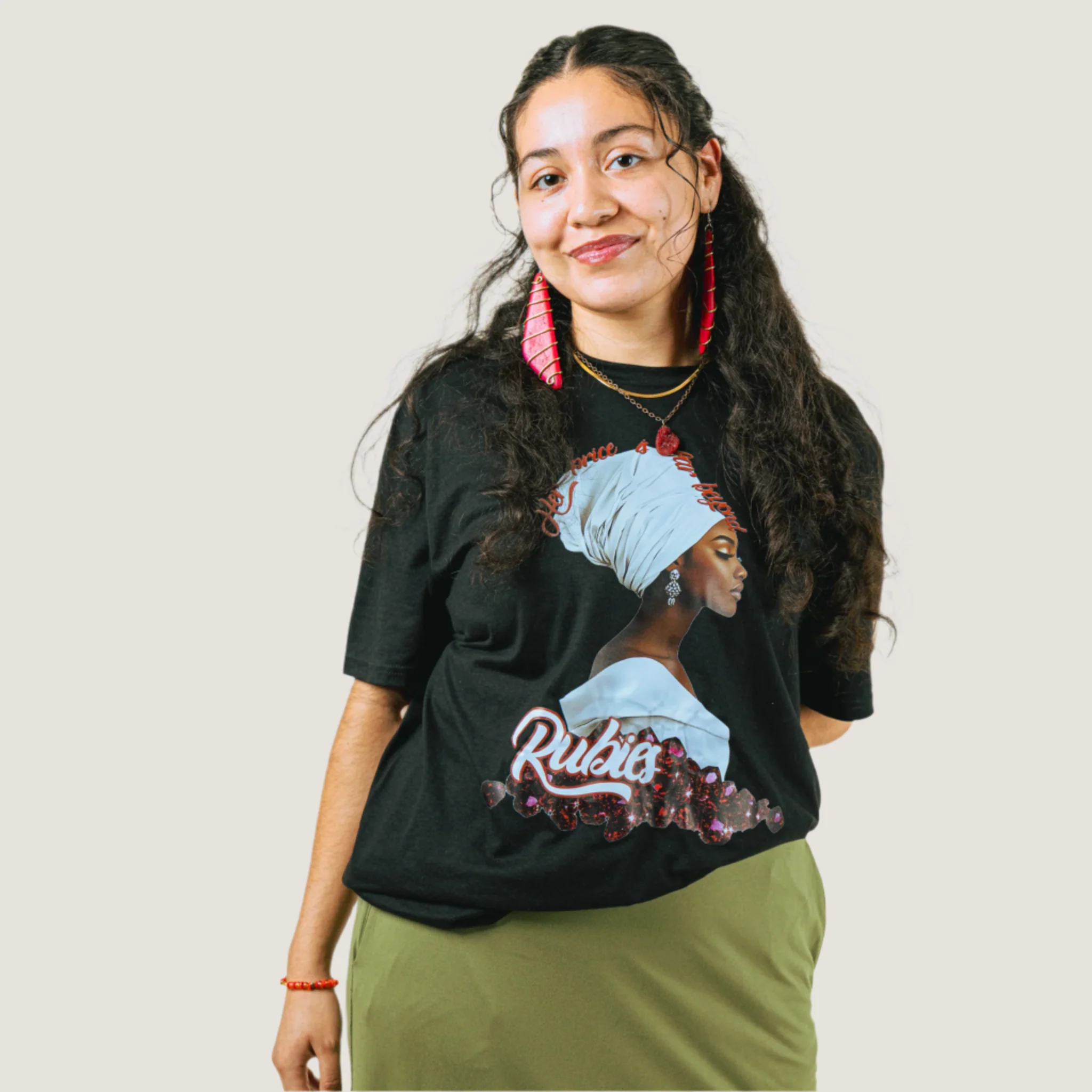 BEYOND RUBIES TEE - Image 3