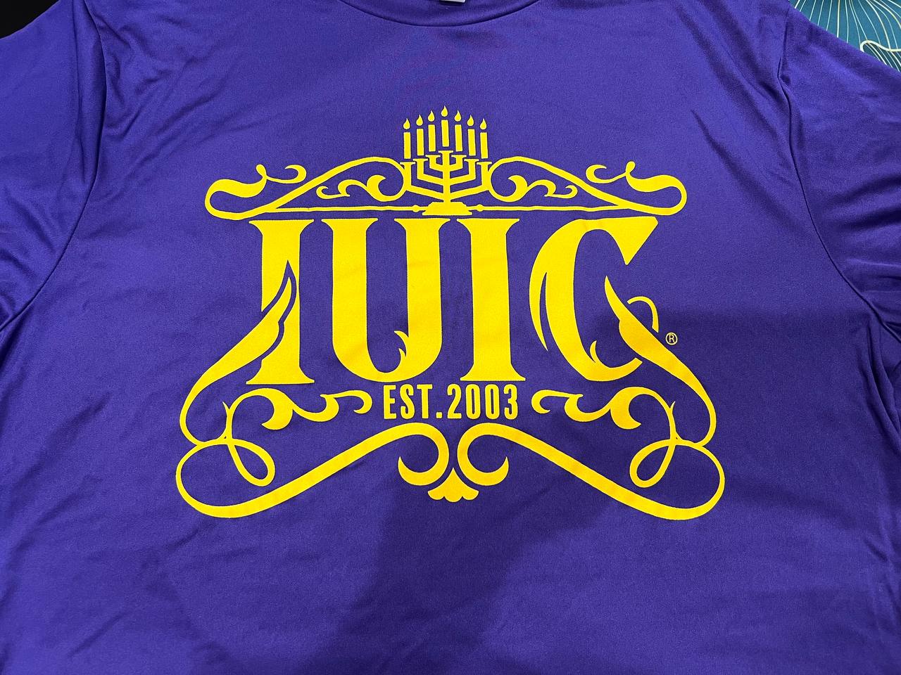 SPANISH PASSOVER EDITION IUIC CAMP TEE